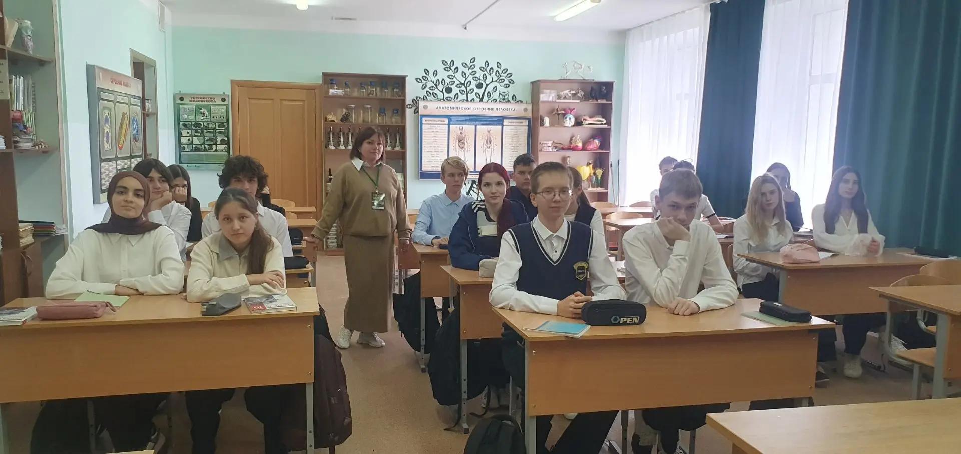Әлеге изге эш буенча сыйныф җитәкчесе Югары Ослан районындагы штаб вәкиле Ольга Николаевна Гусаковская булачак.