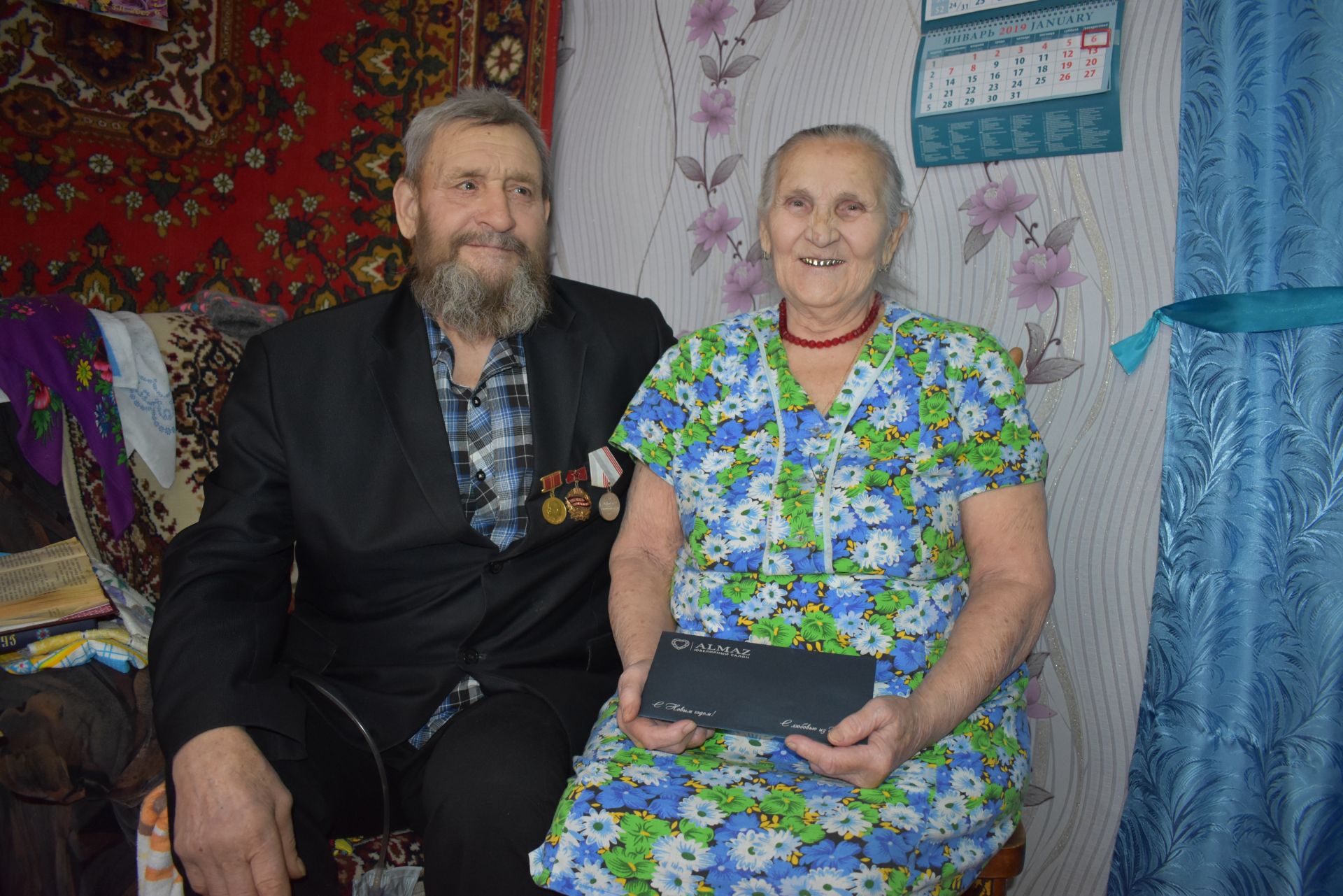 Сертификат от ювелирного завода получили Титовы из Патрикеева