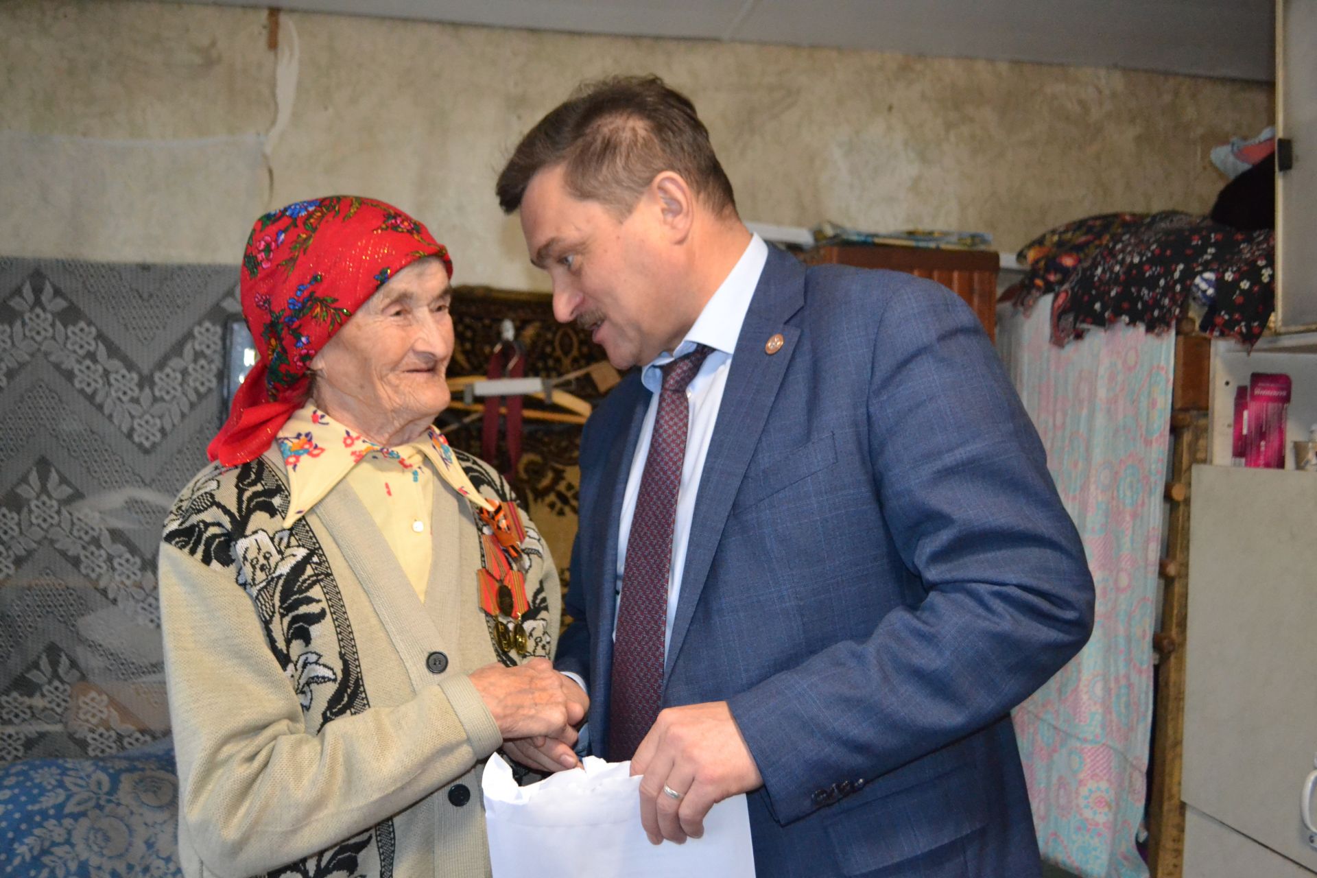 Ваш красивый юбилей потрясает всех людей: 90 лет отметила Ксения Николаева из Набережных Моркваш