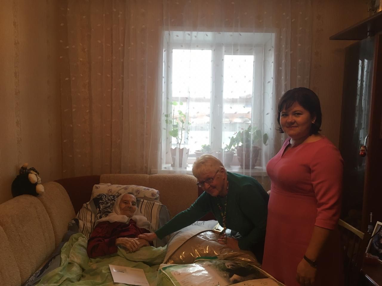 Ваша жизнь - пример для нас: 90 лет отметила Нурзия Нургалеевна Ахтямова