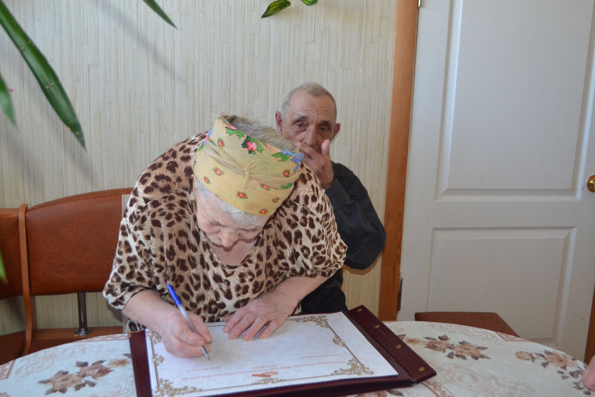 Супруги Демановы из Верхнего Услона отметили 55 лет совместной жизни