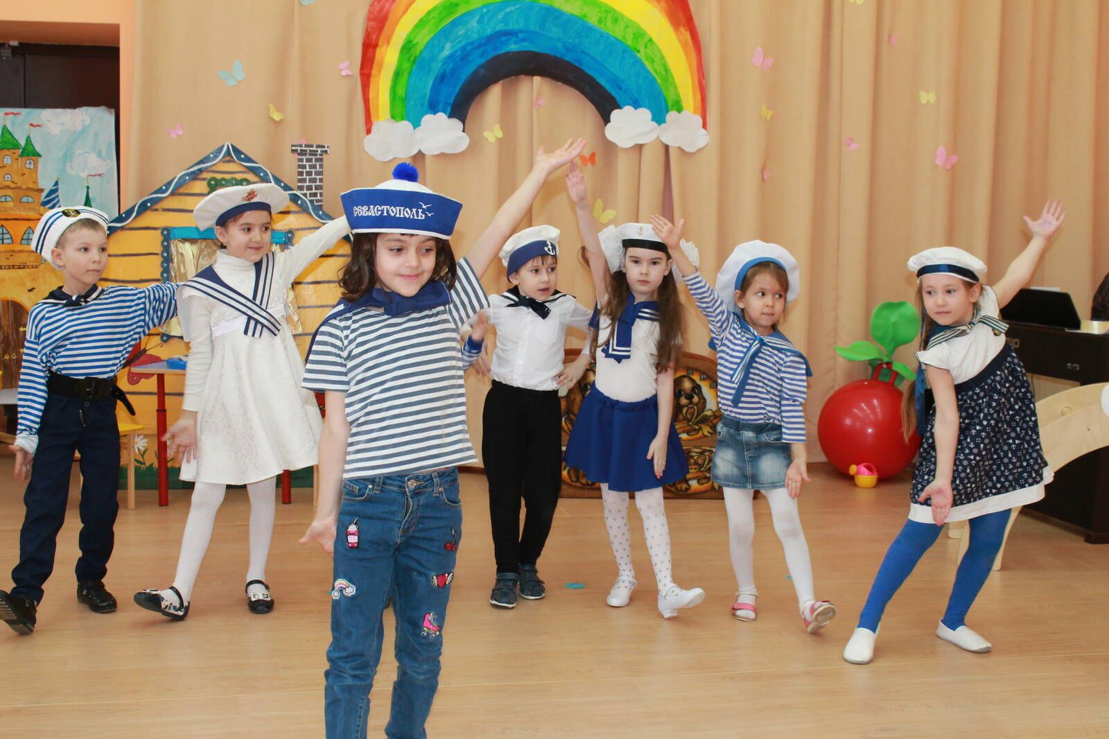 Как детишки из Верхнеуслонского района развивают свои способности в музыкально-театрализованной деятельности