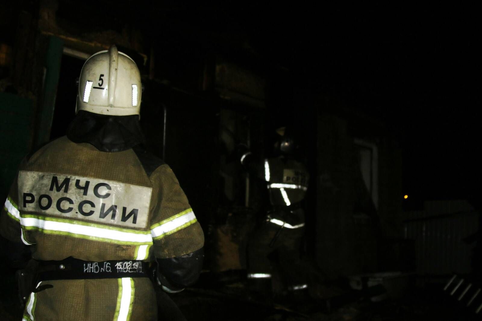 На месте пожара в Казани обнаружены тела шести погибших людей