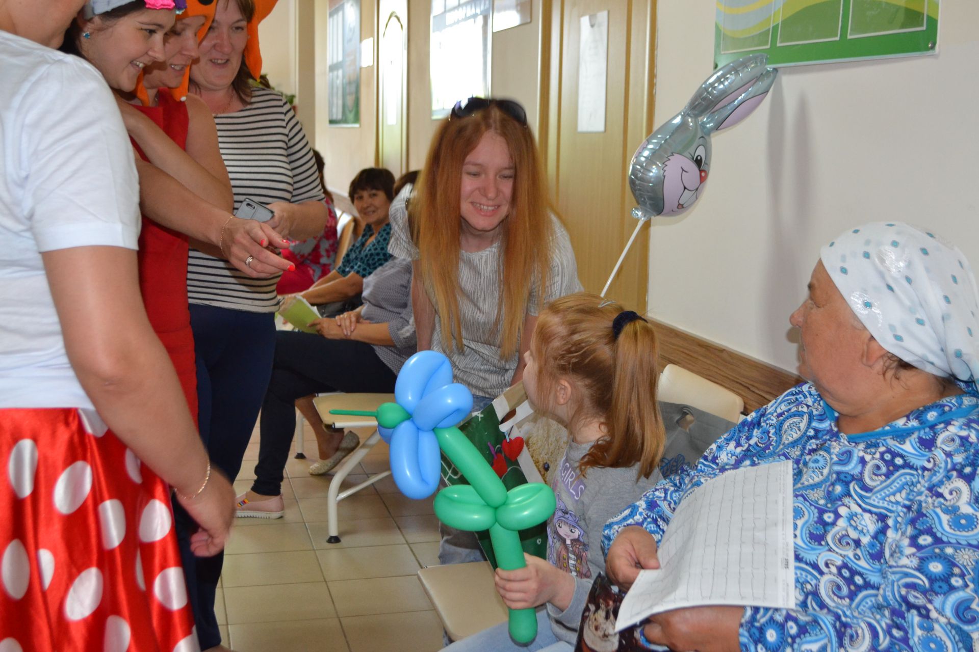 Специалисты Верхнеуслонского отделения социальной помощи семье и детям посетили детей с ограниченными возможностями