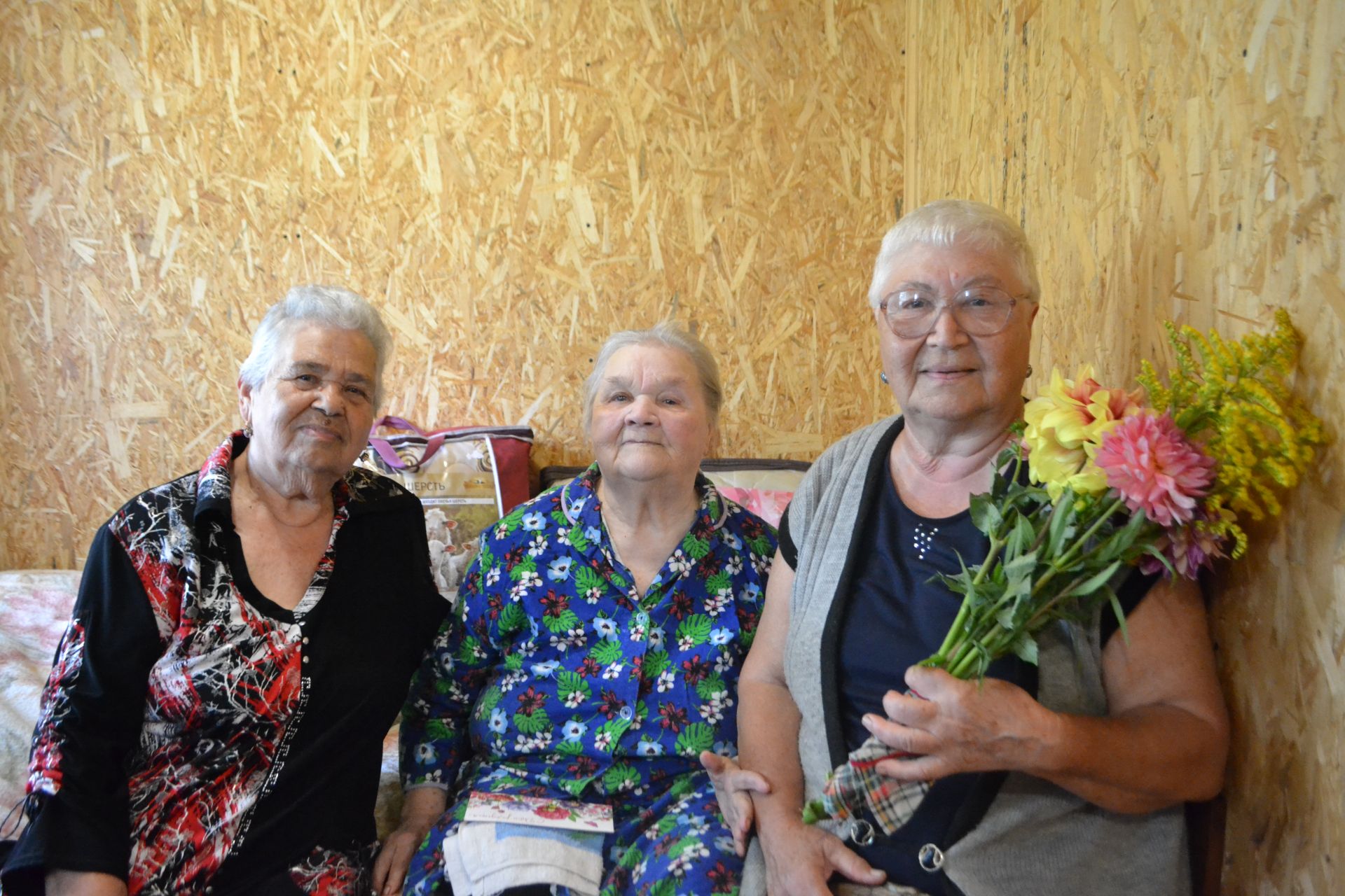 Любовь Фирсова из Нижнего Услона отметила красивый юбилей - 90 лет!