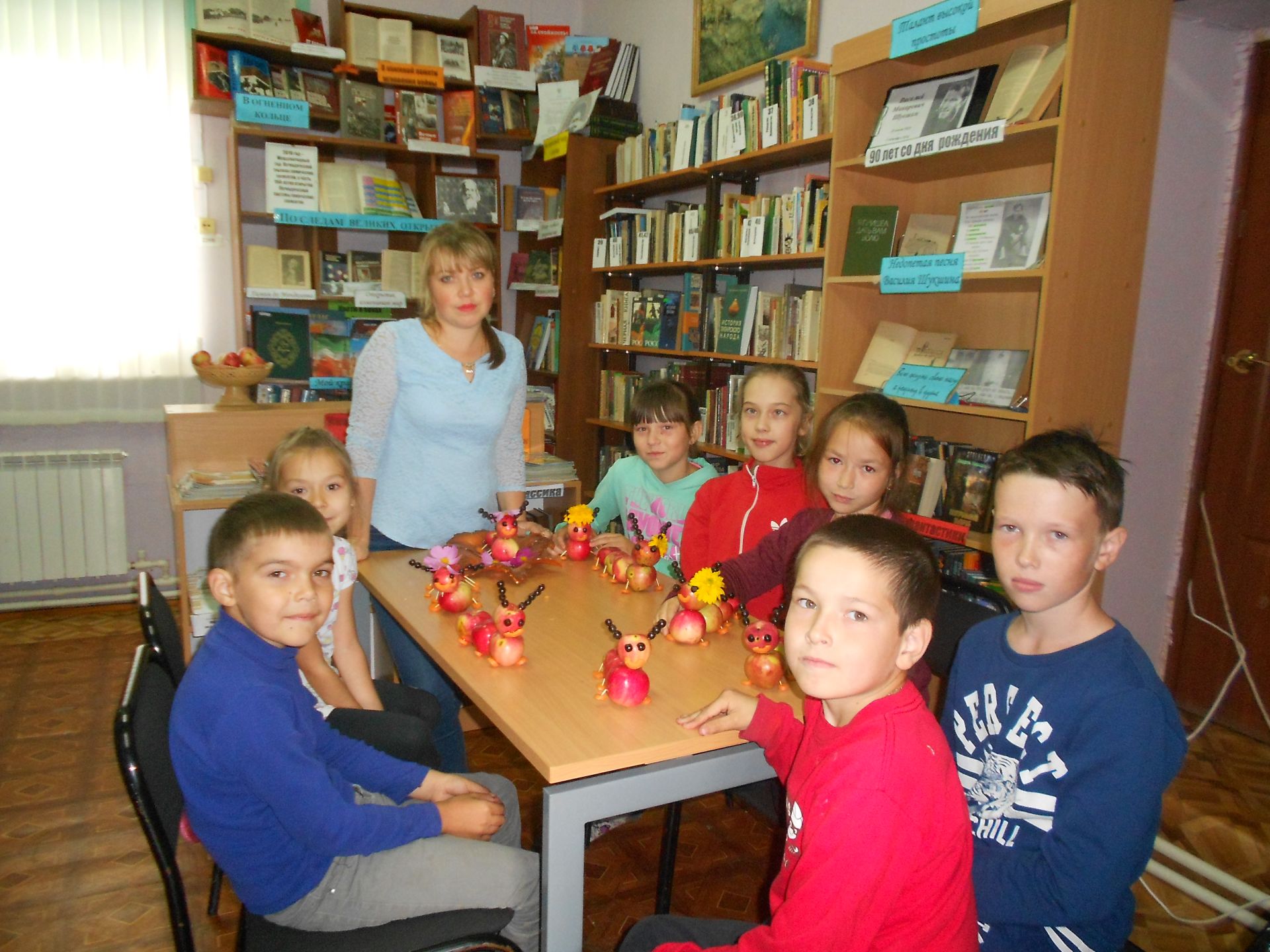 В Маматкозинской сельской библиотеке Верхнеуслонского района прошел урок творчества «Праздник плодов и ягод»