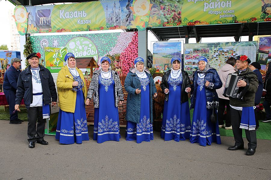 Верхнеуслонцы приняли участие в выставке "День садовода"