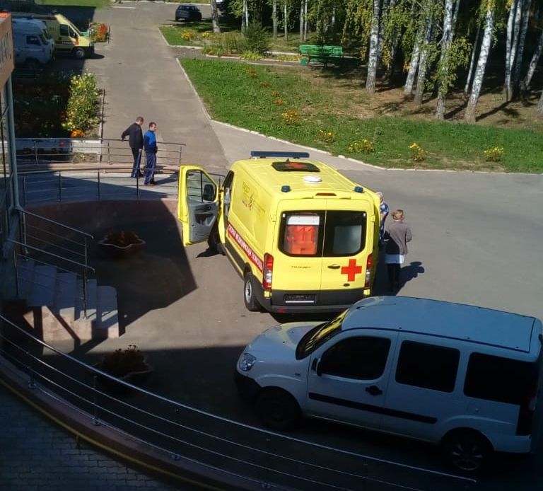 Автопарк Верхнеуслонской ЦРБ пополнился новой машиной "Скорой помощи"