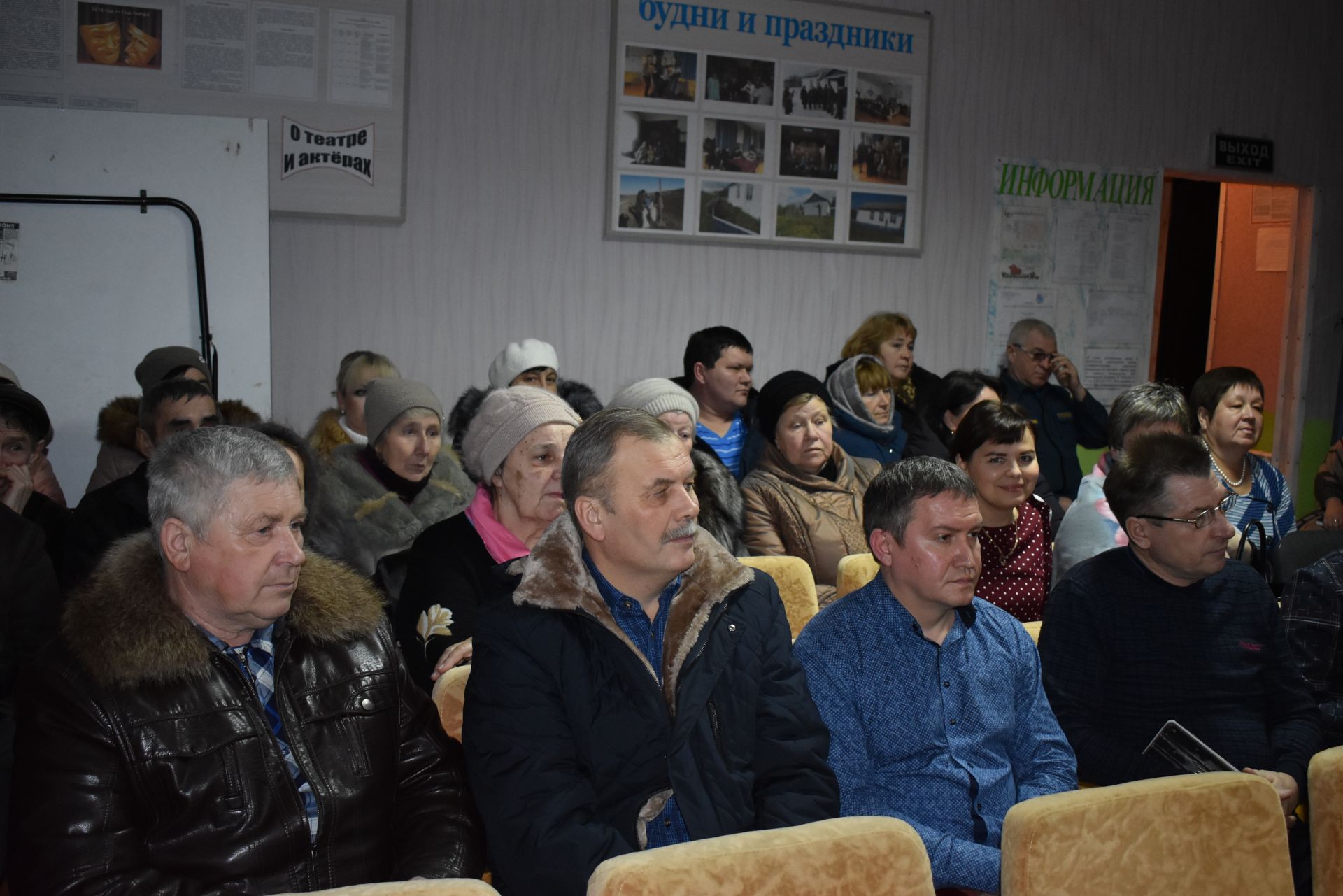 В Соболевском проблемы поселения решаются сообща, а в Маматкозине задумались о благоустройстве озера
