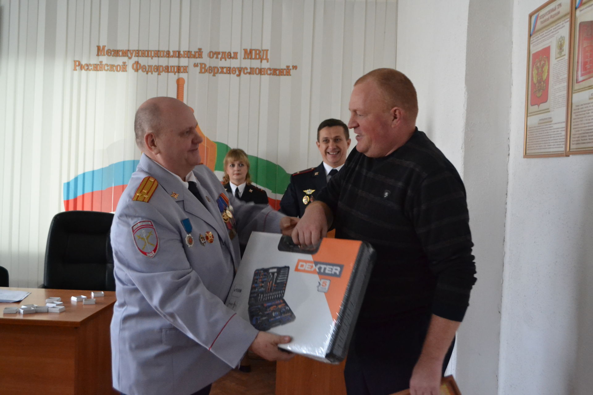 День сотрудника органов внутренних дел в Верхнеуслонском районе отметили награждением отличившихся полицейских
