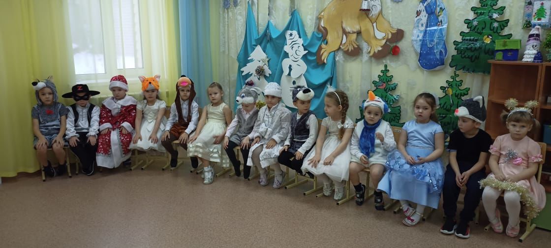 В Шеланговском детском саду прошел новогодний утренник