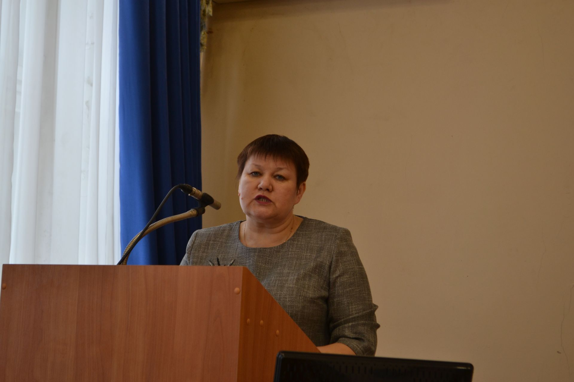 Ольга Калашникова высоко оценила работу профсоюзного актива района