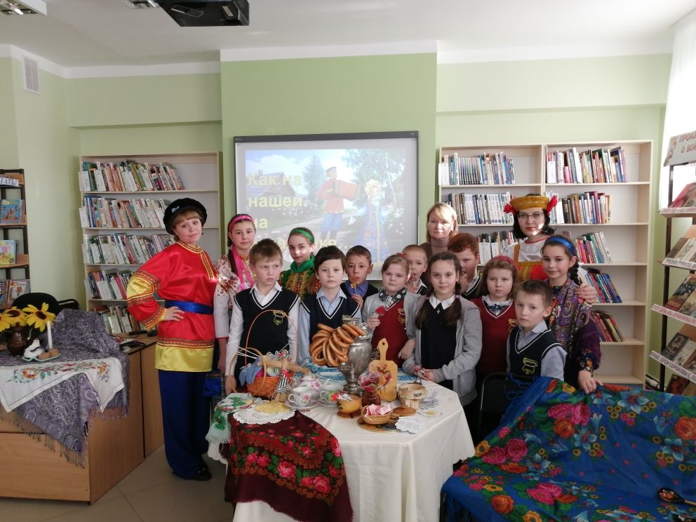 Районная детская библиотека присоединилась к Всероссийской акции «Наши истоки. Читаем фольклор».