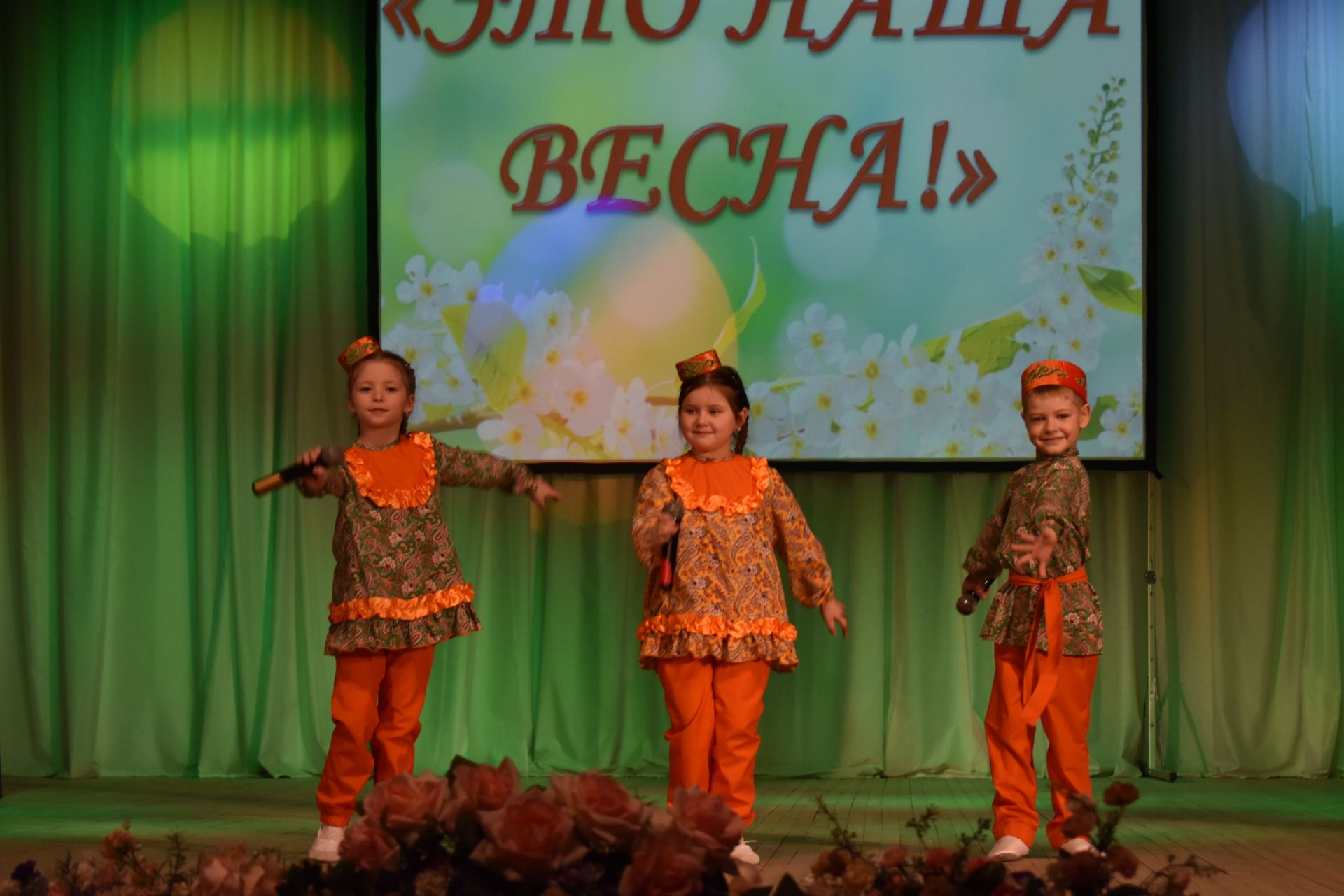 Незабываемый концерт подарили юные таланты ДШИ верхнеуслонцам (Фоторепортаж)