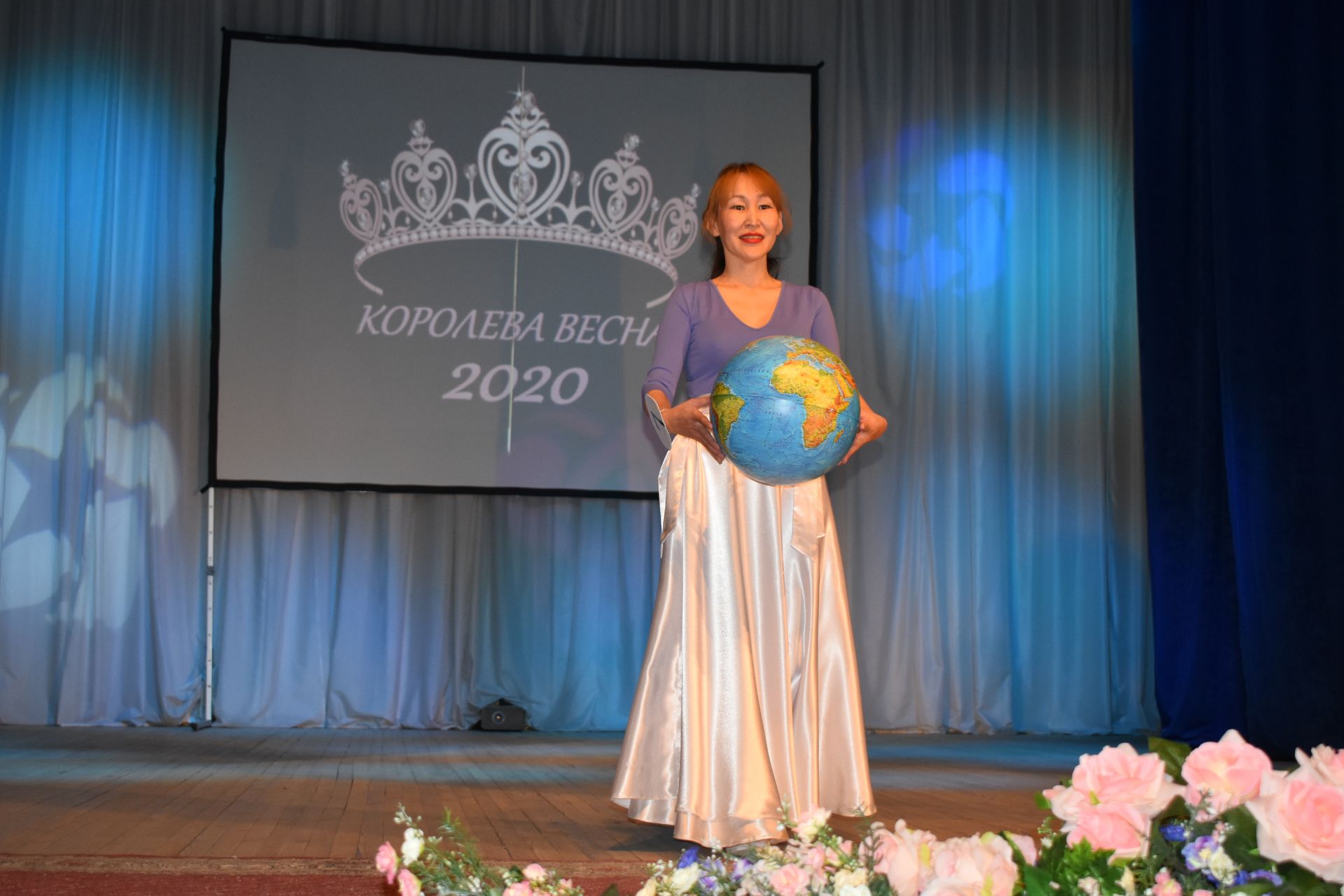 В Верхнем Услоне выбрали «Королеву Весна-2020» (Фоторепортаж)
