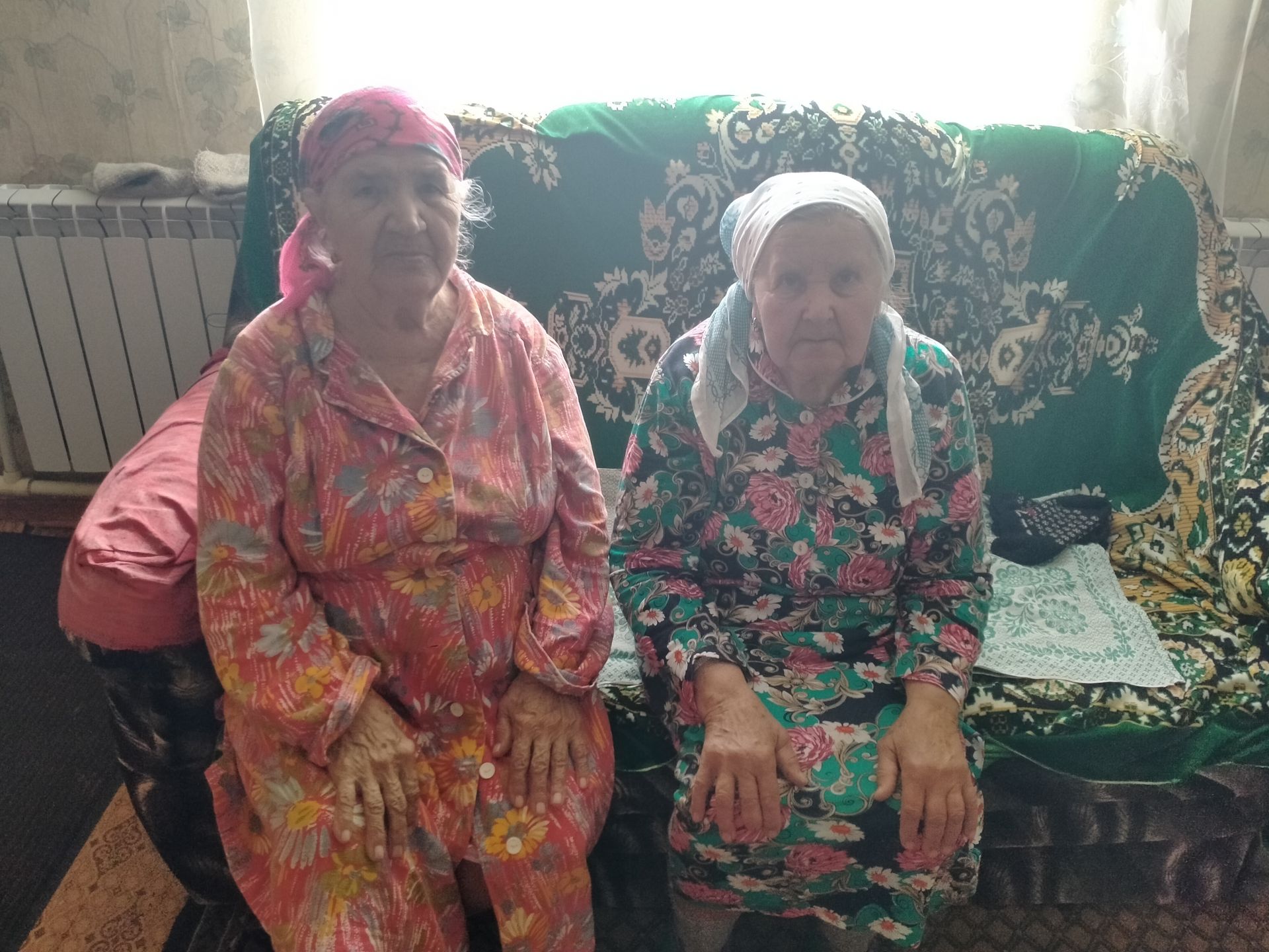 О пожилых людях из Янги Болгар заботится волонтер