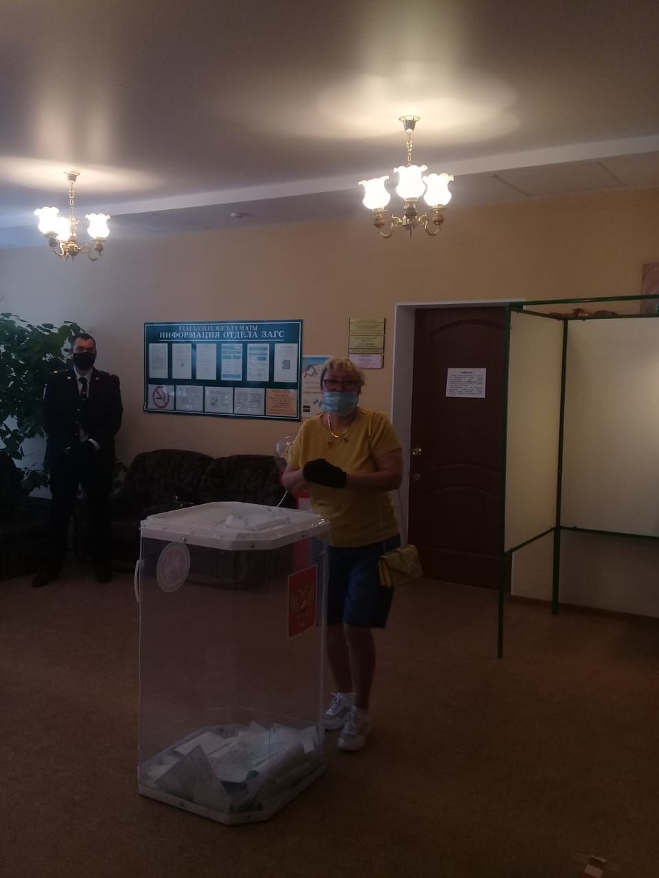 Члены общественного совета Верхнеуслонского района проголосовали досрочно