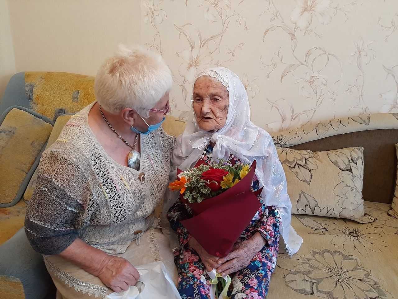 Жительница Верхнего Услона отмечает сегодня 100 лет со дня рождения