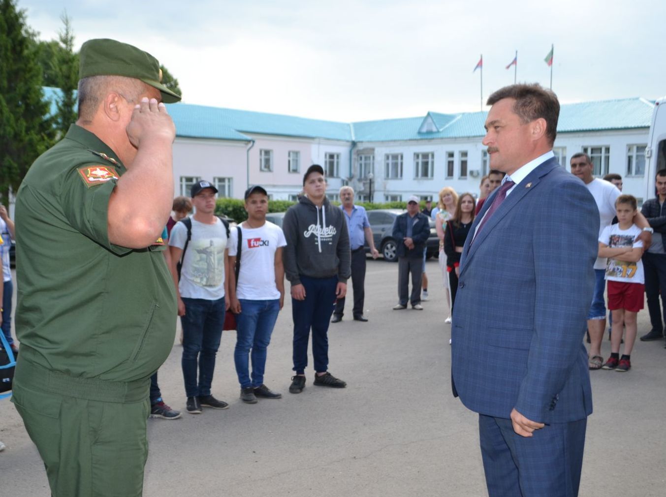 Глава Верхнеуслонского района Марат Зиатдинов отмечает свой юбилей