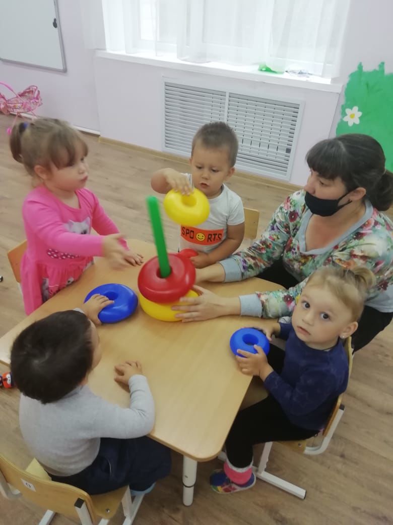 Как воспитатели Кураловского детского сада помогают детям адаптироваться