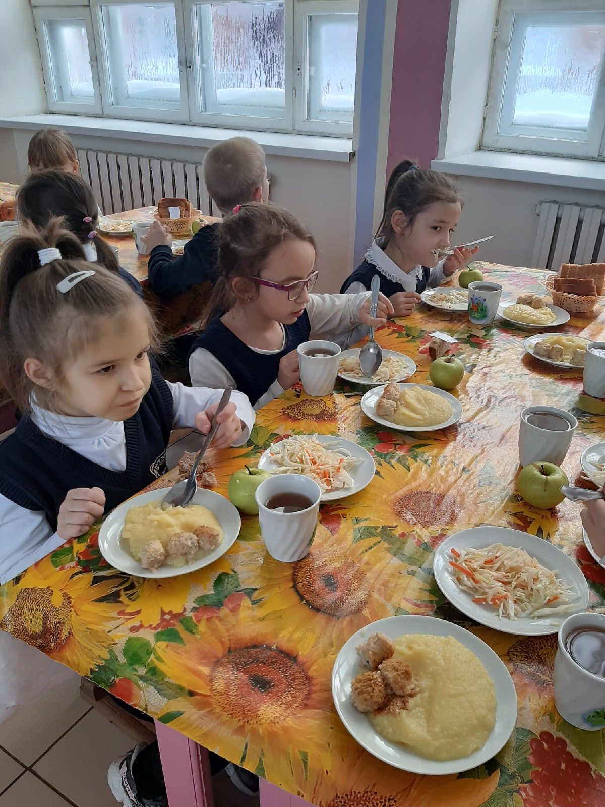Вилен Касимов: "Правильное питание - залог здоровья наших детей"