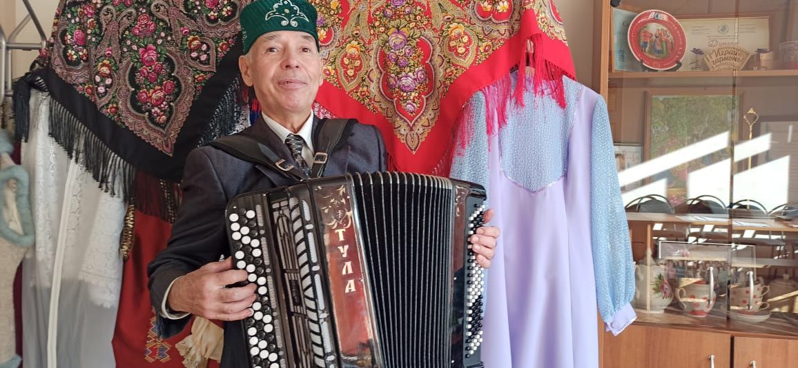 Салим Кадыров из Верхнего Услона беззаветно предан музыке