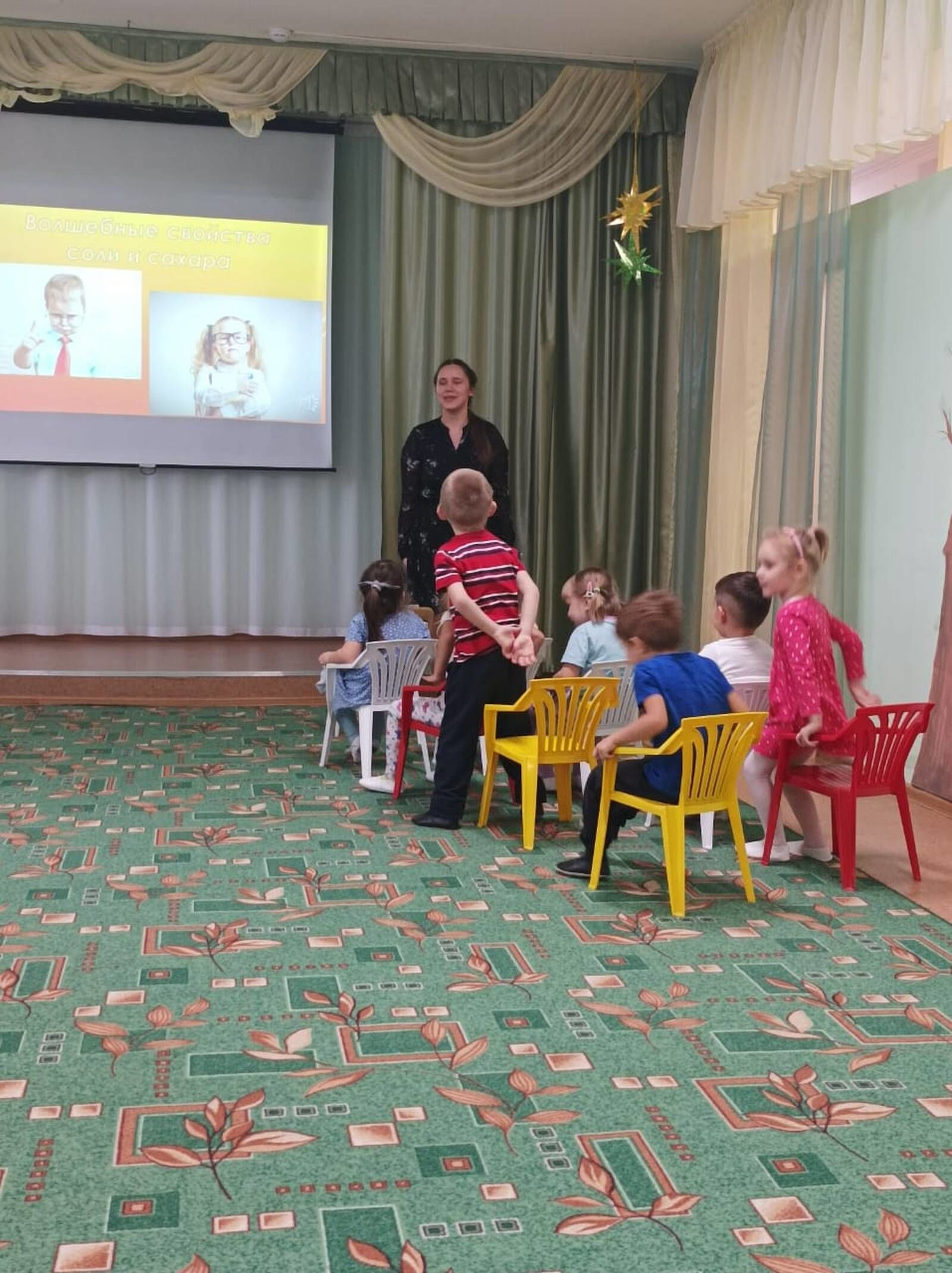 В Верхнеуслонском детском саду «Радуга» прошел семинар – совещание