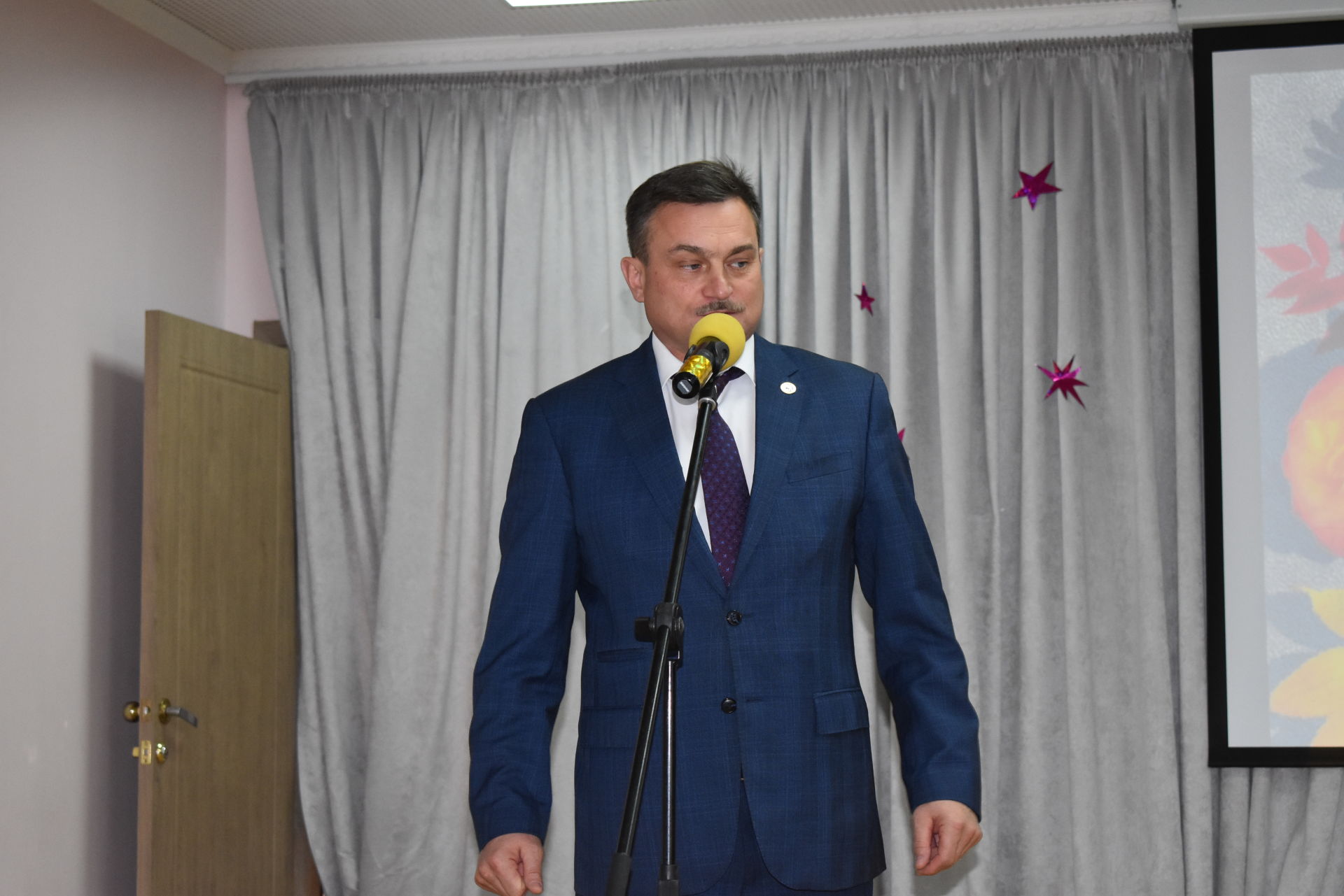 Марат Зиатдинов: «Учитель – это гордость, авторитет, надежда»