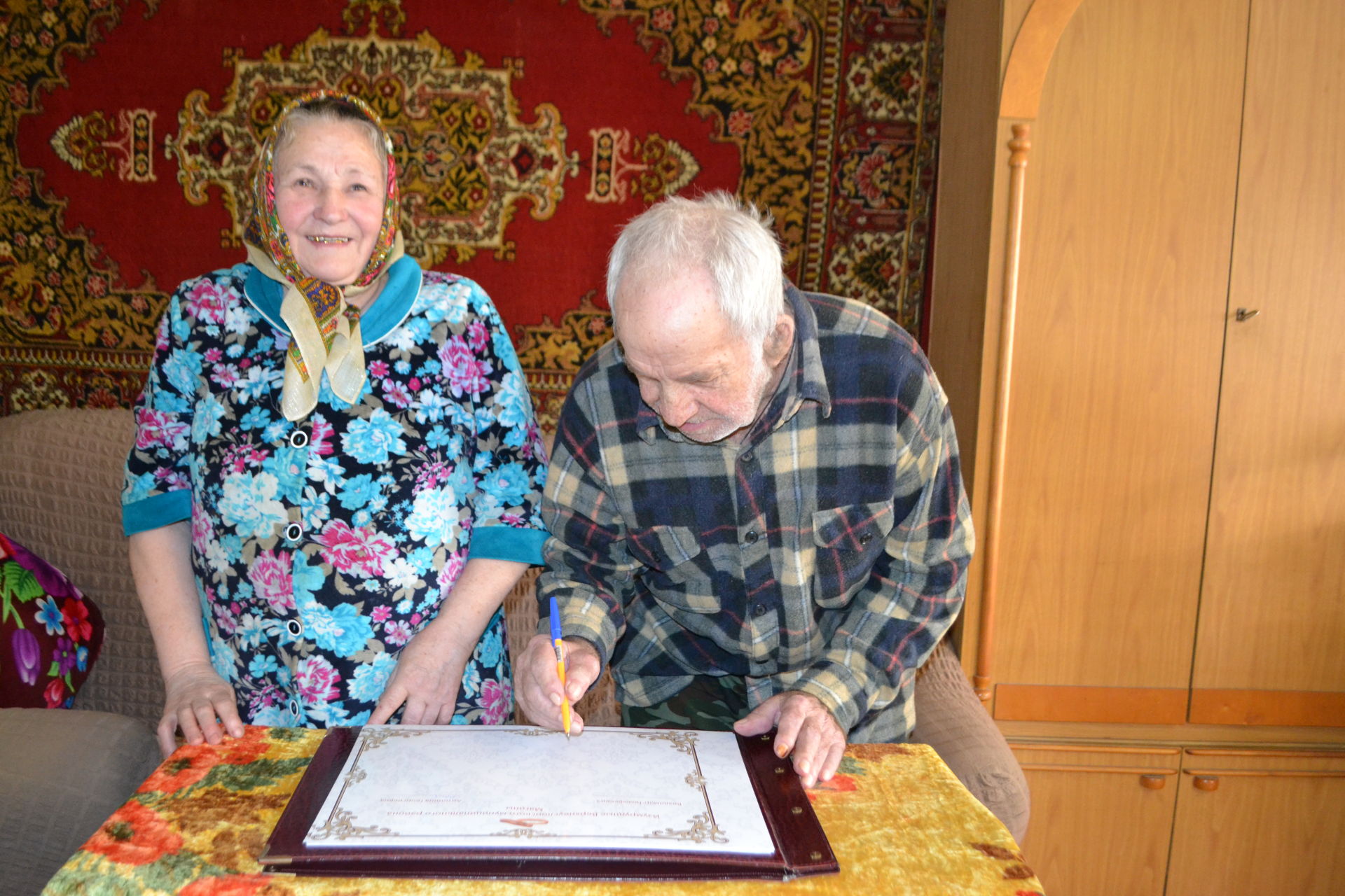 Супруги Магины из Чулпанихи отметили 55 лет совместной жизни – изумрудную свадьбу.