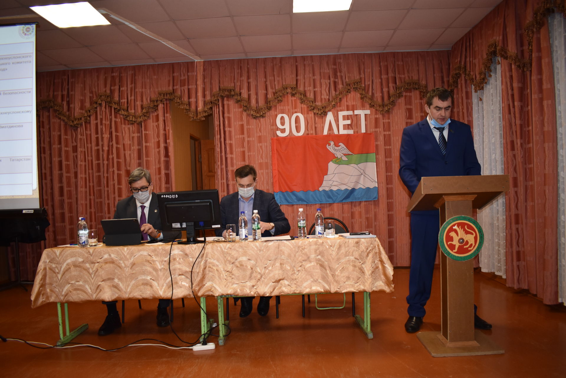 Вице-премьер Татарстана приехал на сход в Татарское Бурнашево