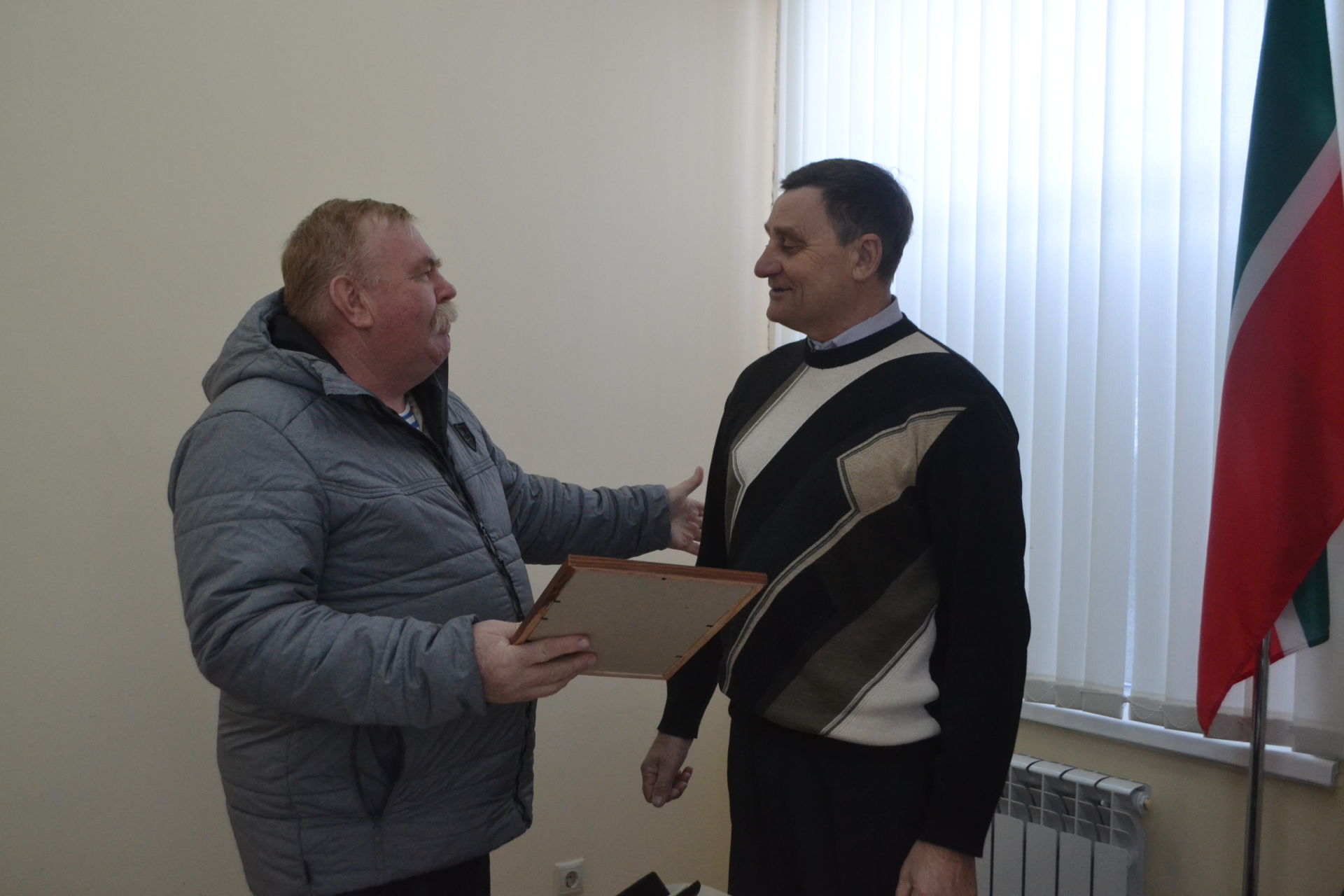 Главе Майданского поселения вручили Благодарственное письмо