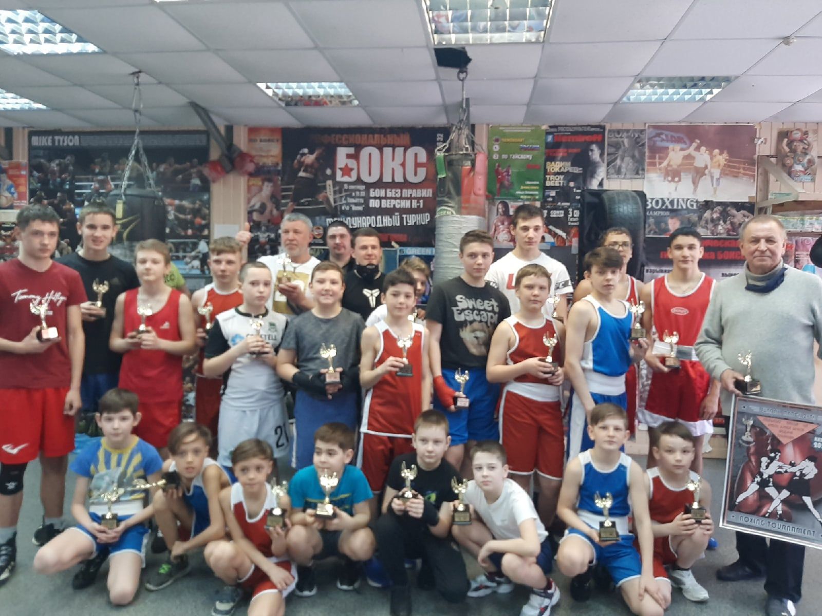 Верхнеуслонские боксеры выступили на открытом турнире в Казани