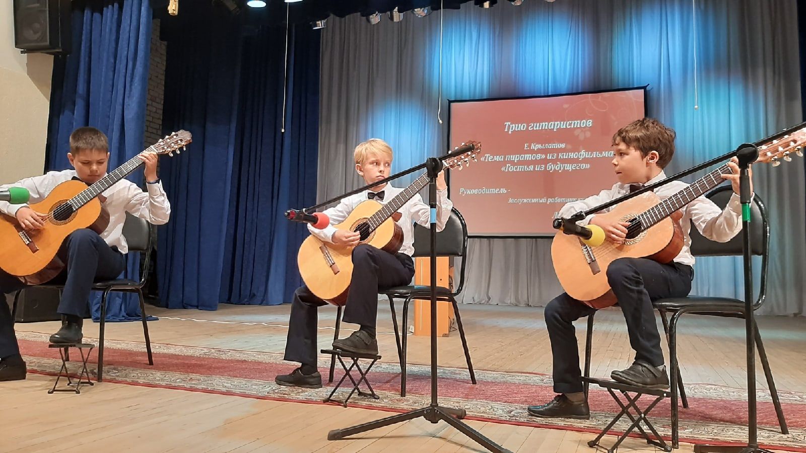В Верхнем Услоне прошел традиционный отчетный концерт учащихся Детской школы искусств