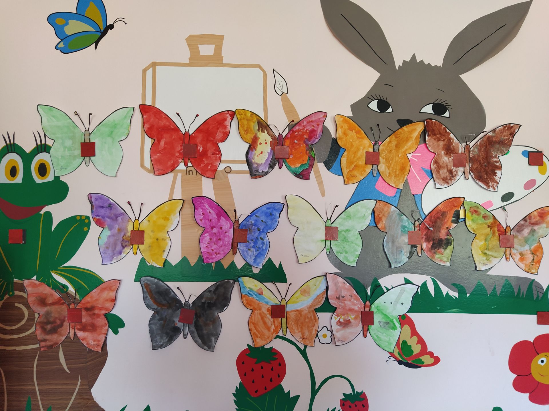 В Кураловском детском саду прошла тематическая неделька «В мире насекомых»