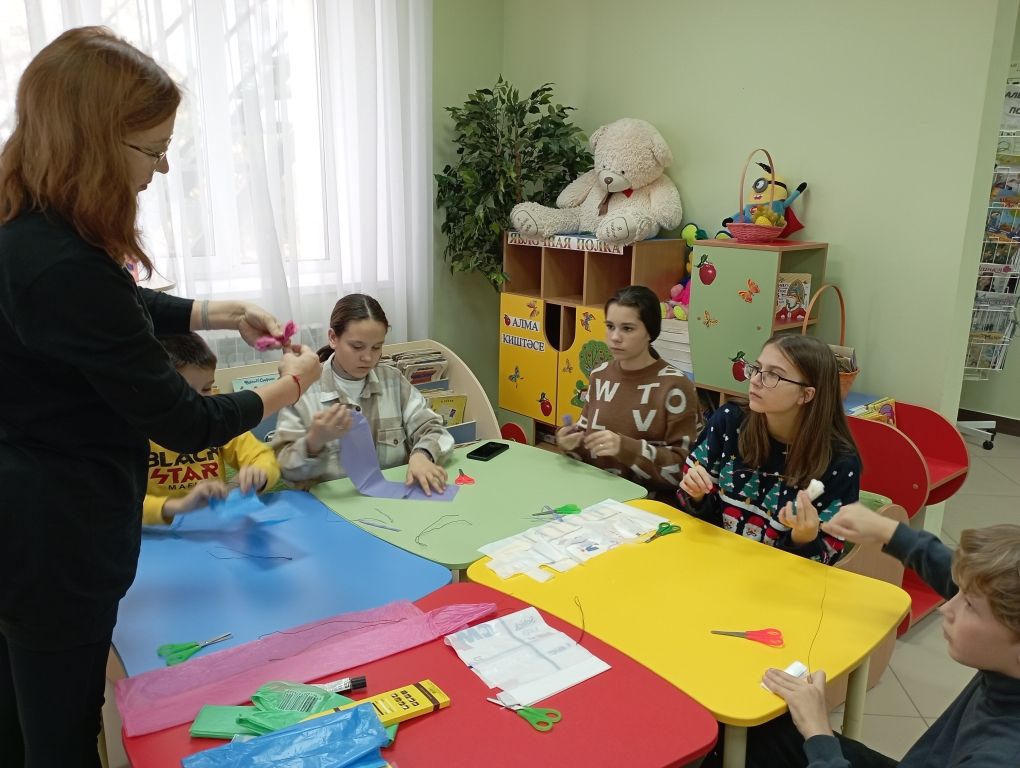 В Детской библиотеке создавали эко-букеты