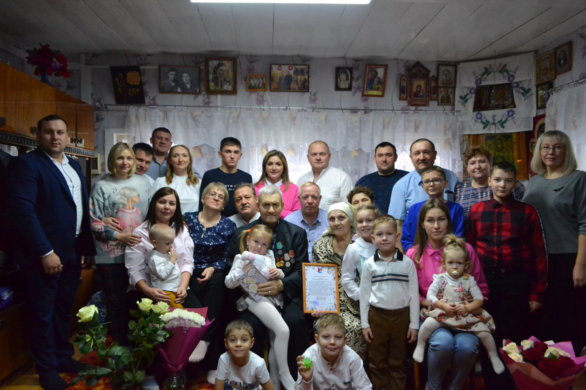 Супруги Титовы из Патрикеева отметили железную свадьбу