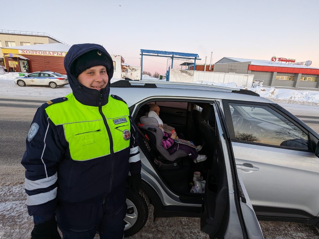 В Верхнем Услоне проверили соблюдение правил перевозки детей