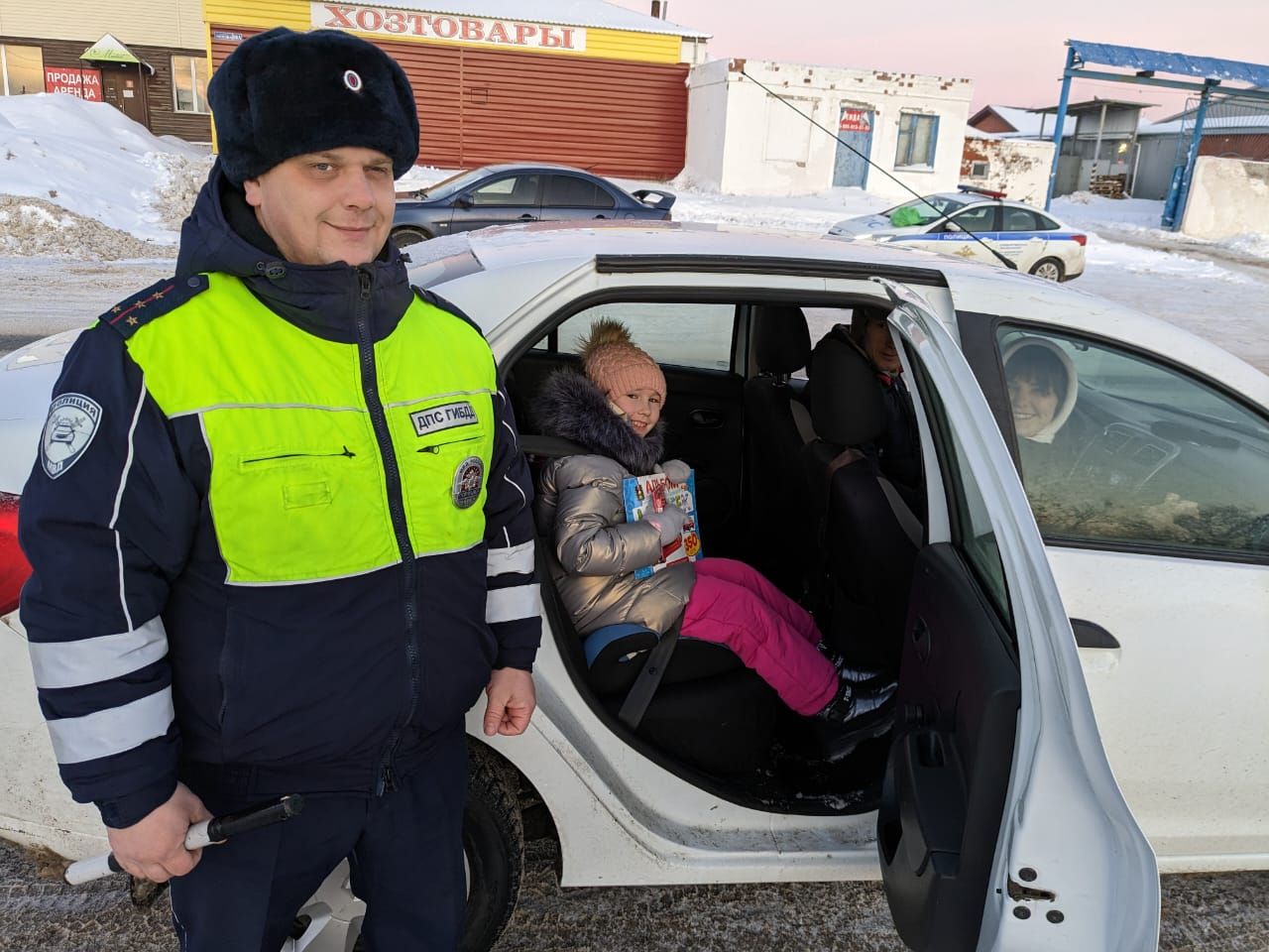 В Верхнем Услоне проверили соблюдение правил перевозки детей