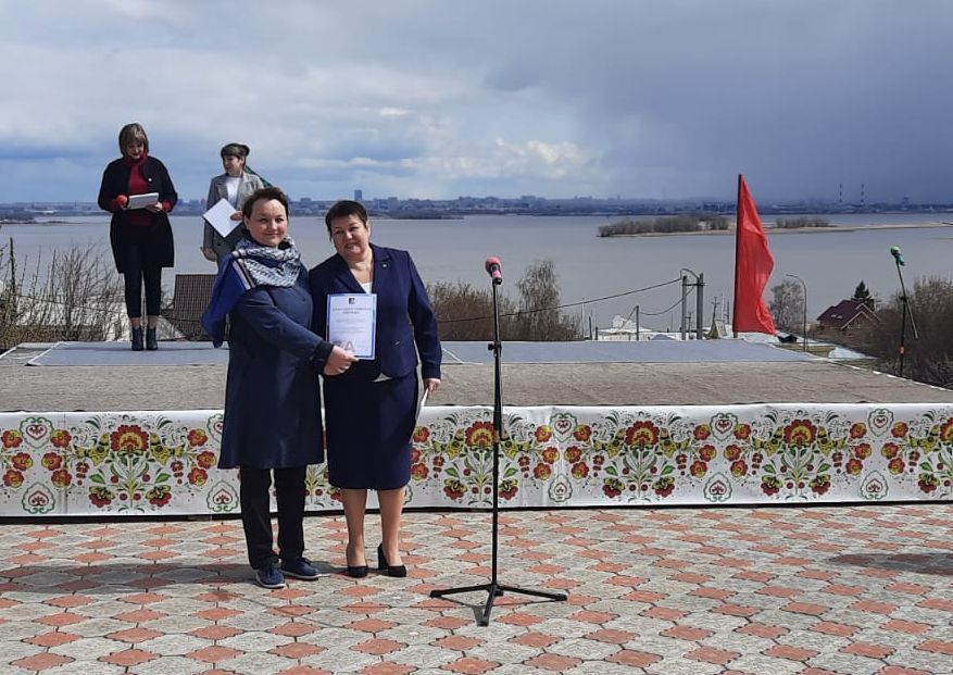 «За мир! За труд! За май!»: Верхний Услон встретил Первомай