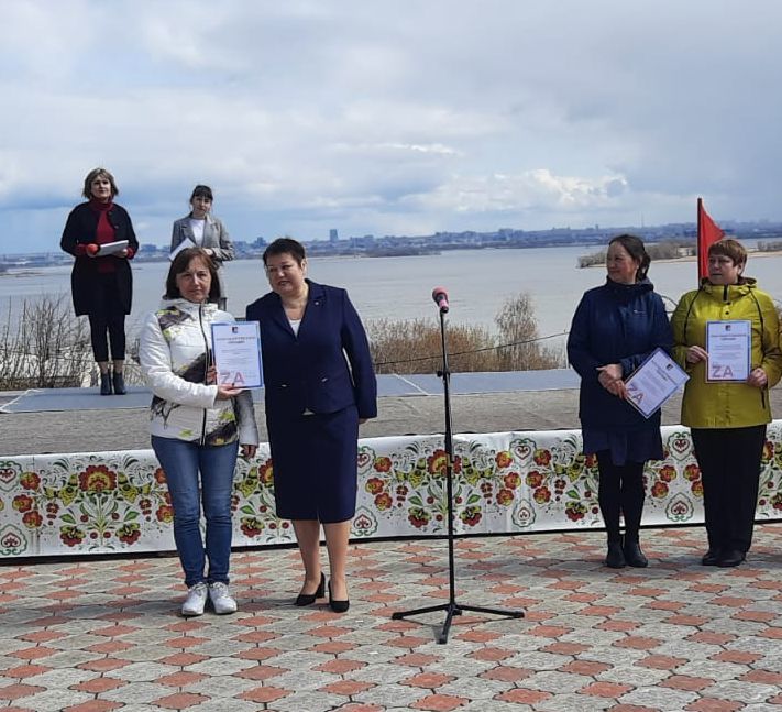 «За мир! За труд! За май!»: Верхний Услон встретил Первомай