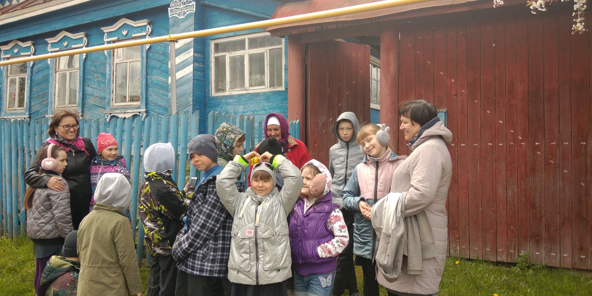 Матюшинские школьники совершили экскурсию по старым улочкам поселка