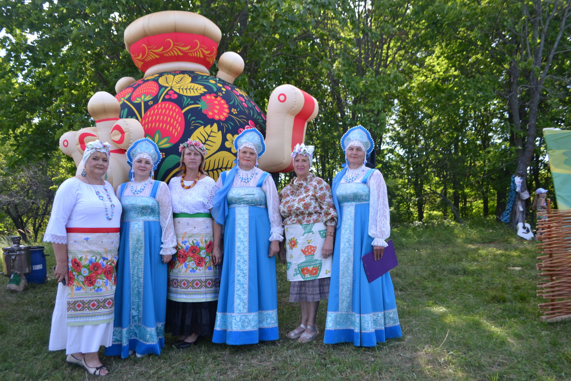 В Шеланге прошел фестиваль, посвященный русскому самовару