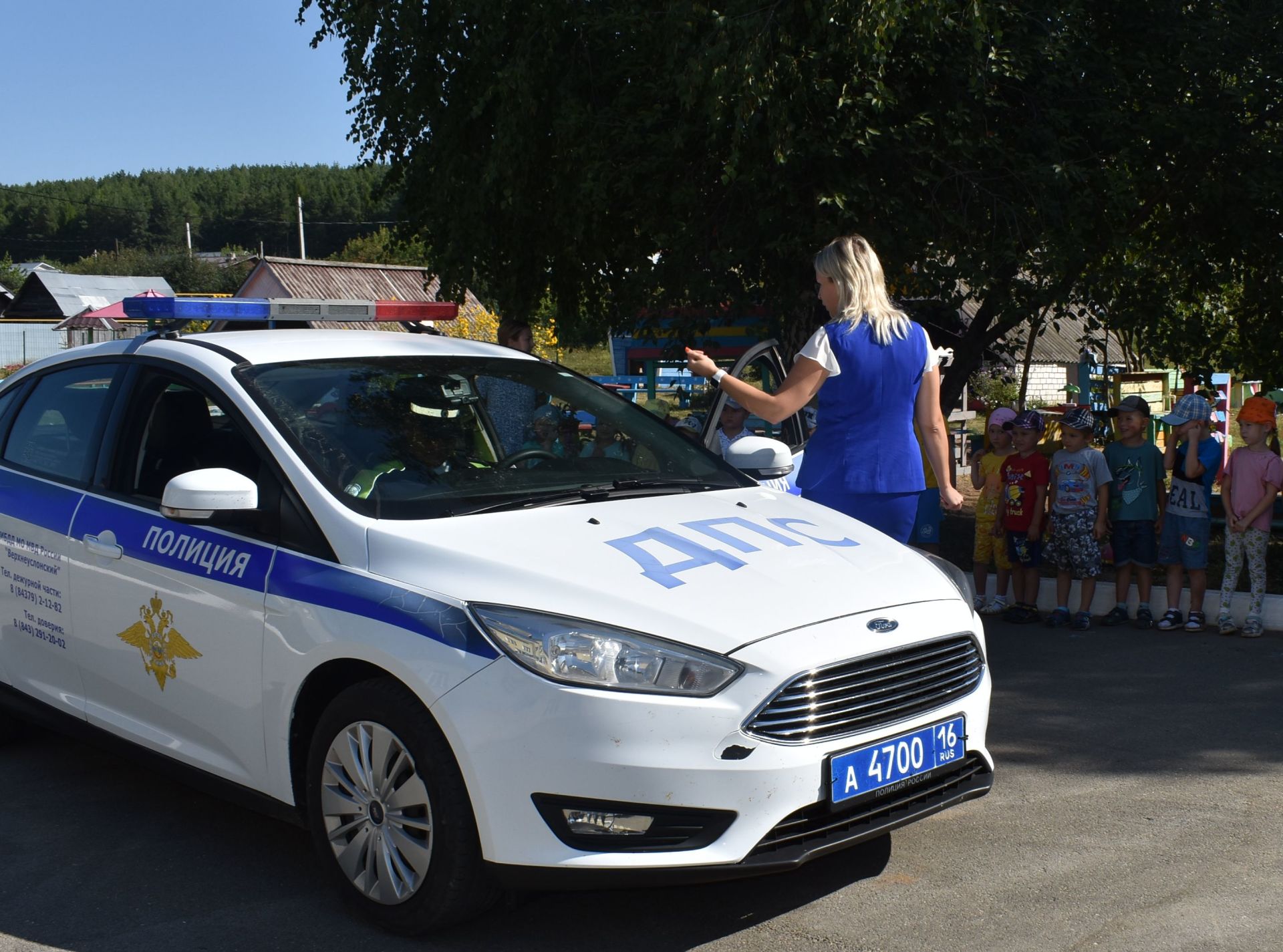 Сотрудники ГИБДД пришли в гости к дошкольникам | 23.08.2022 | Верхний Услон  - БезФормата