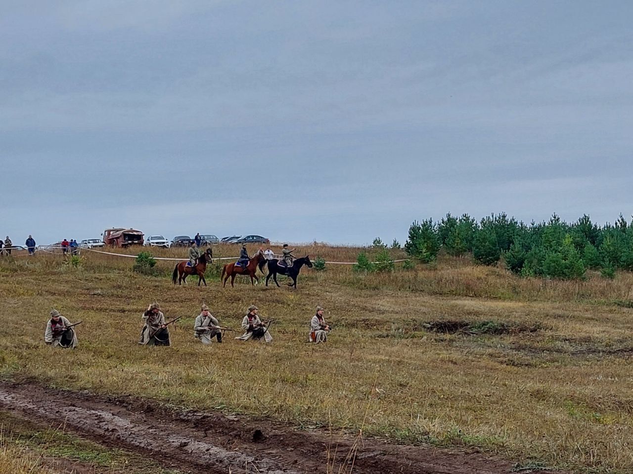 В Верхнем Услоне прошел военно-исторический фестиваль «Рождение Легендарной и Непобедимой»