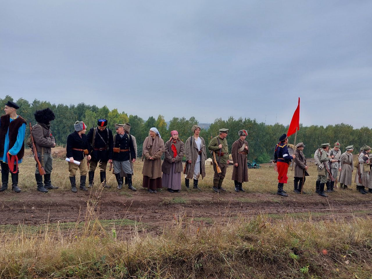 В Верхнем Услоне прошел военно-исторический фестиваль «Рождение Легендарной и Непобедимой»