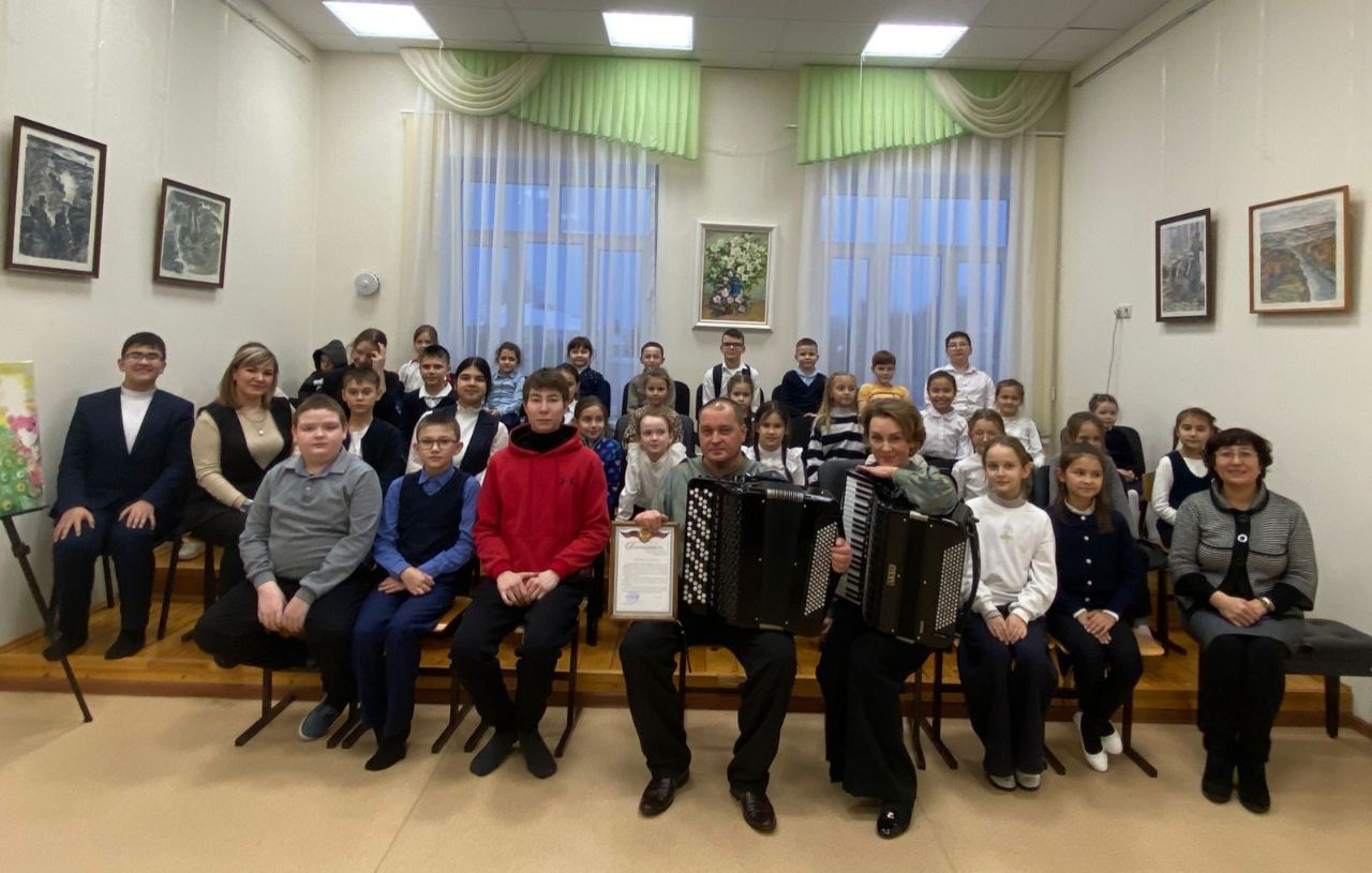 Виктор и Ольга Киреевы выступили в Дрожжановском районе