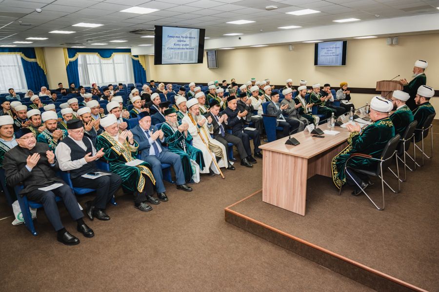Гали хәзрәт Җиһаншин Татарстан мөселманнары Диния нәзарәтенең Пленумында катнашты