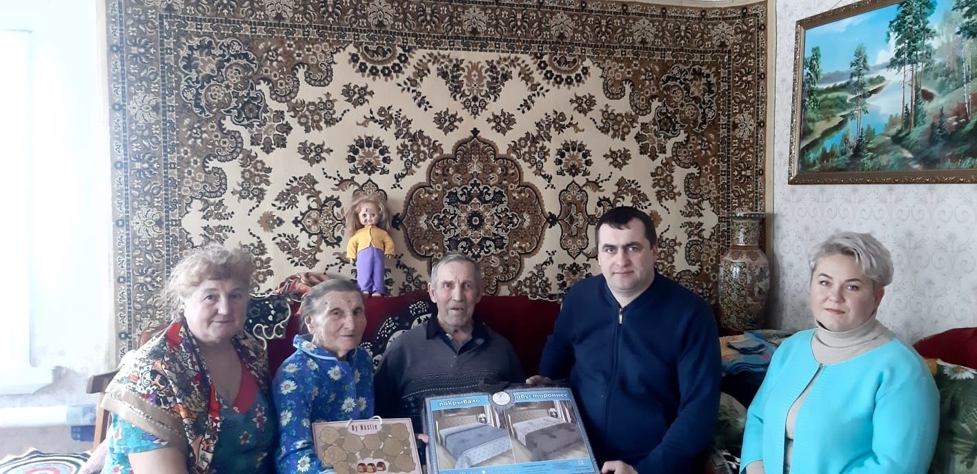 Железную свадьбу отпраздновали супруги Арефьевы из Татарского Бурнашева