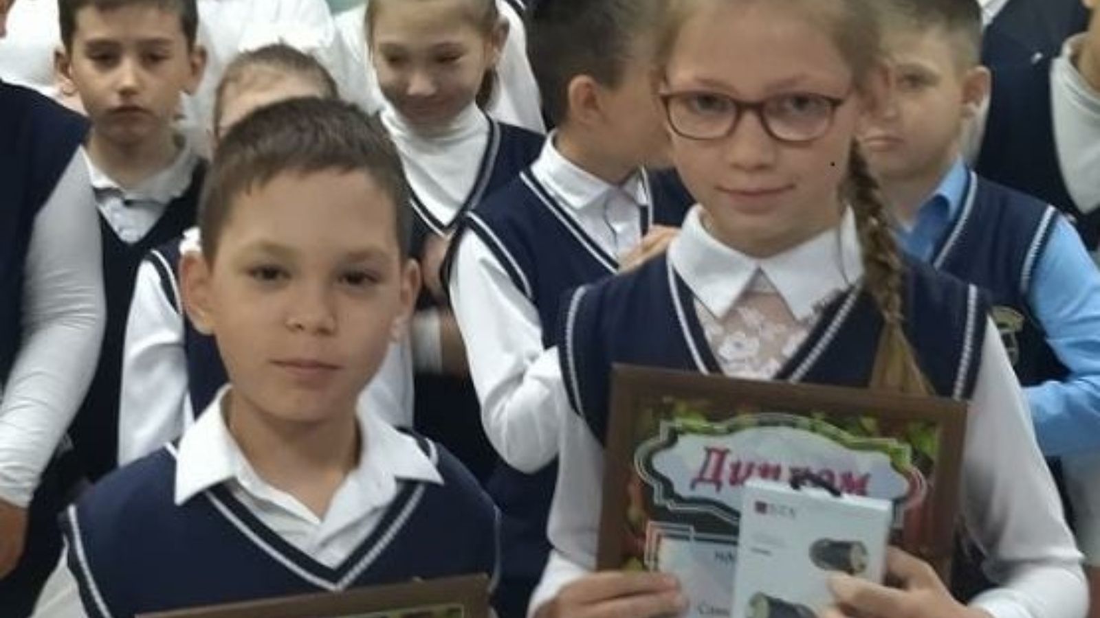 В Верхнем Услоне подвели итоги районного архивного конкурса генеалогических исследований «Моя родословная»