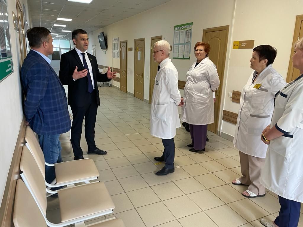 Министр здравоохранения Татарстана посетил Верхнеуслонскую ЦРБ